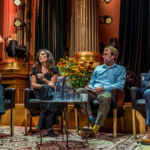 Från Antarktis till Ukraina – Ledarskap med hjärta och självförtroende